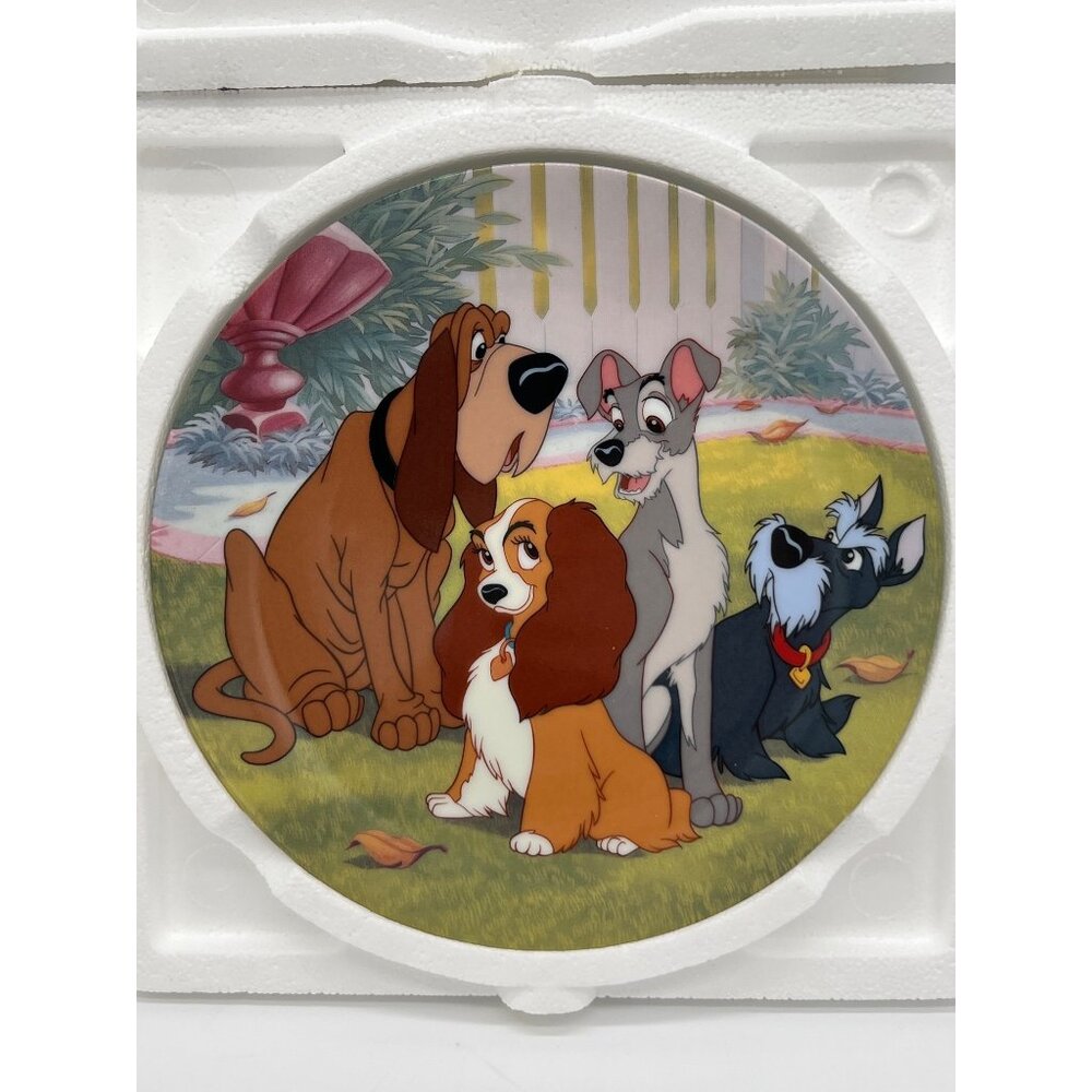 Disney Lady and the Tramp Telling Tails Collector Plate - Knowles Limited Editio